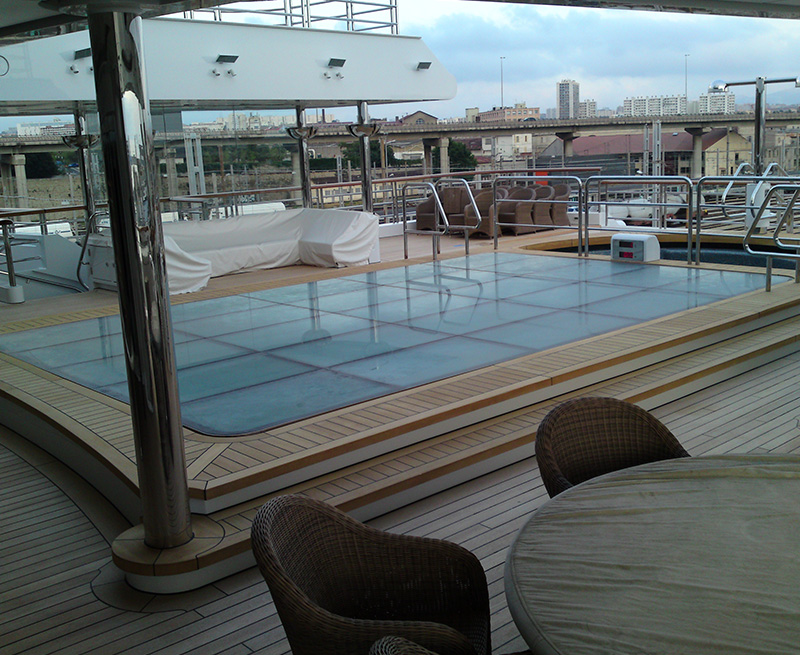 Redesign-of-lifting-glass-floor-for-swimming-pool-on-135M-yacht